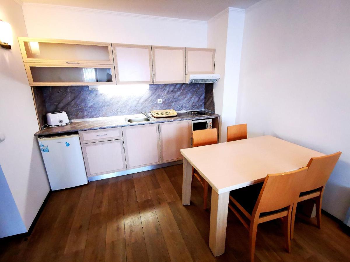 Viva 6 Apartment In Hotel Stenata פמפורובו מראה חיצוני תמונה