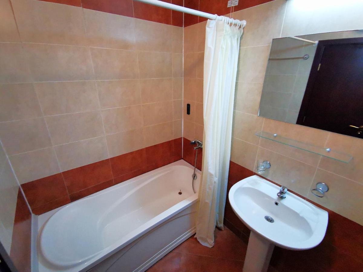 Viva 6 Apartment In Hotel Stenata פמפורובו מראה חיצוני תמונה